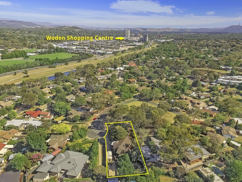 22 Laseron Place, Mawson ACT 2607