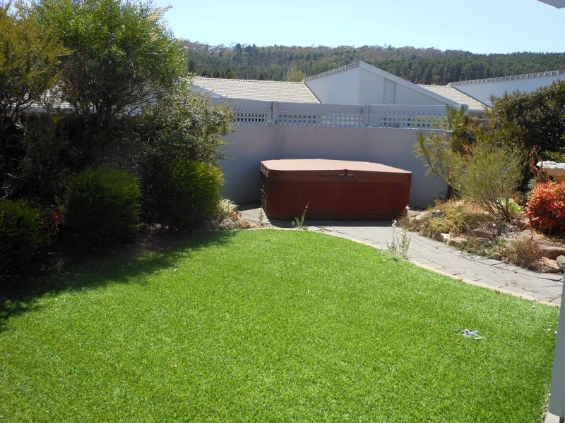 21/3 Hansen Circuit, Isaacs ACT 2607