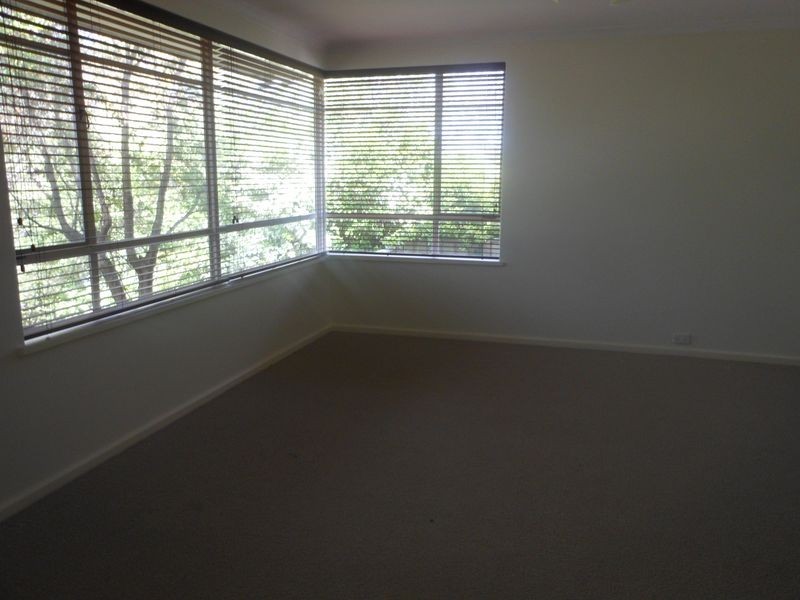 27 Gilmore Cresent, Garran ACT 2605