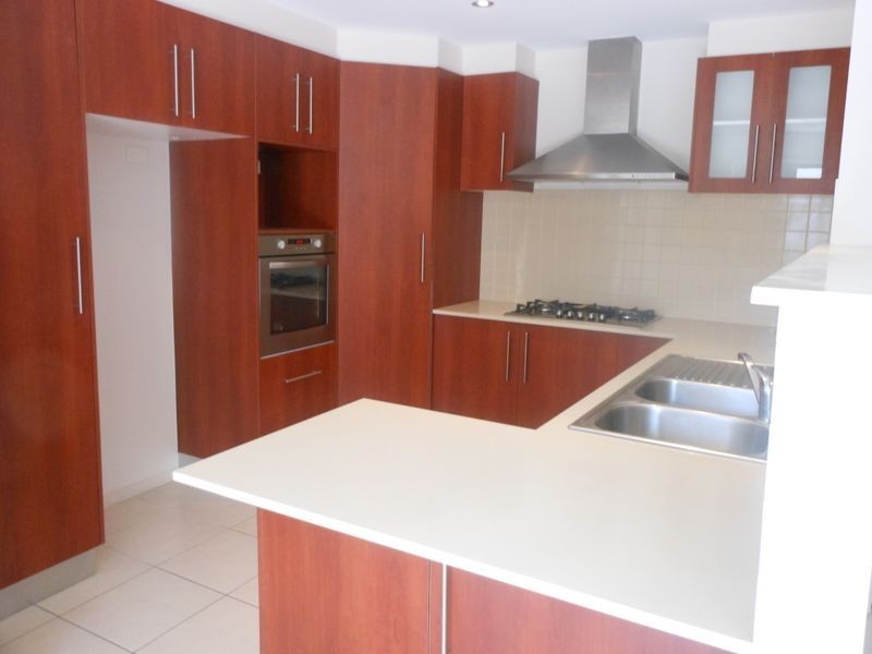 5/3 Charles Place, Gordon ACT 2906