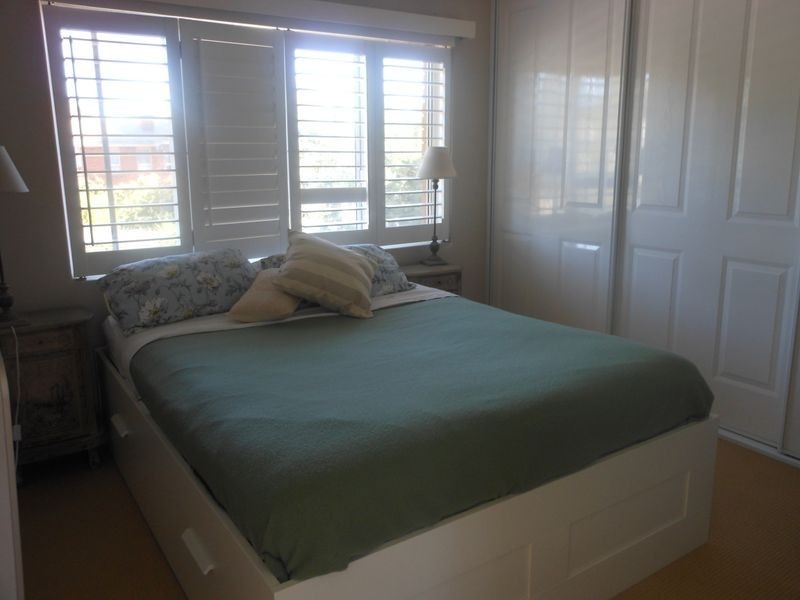 12/5 Carroll Street, Hughes ACT 2605