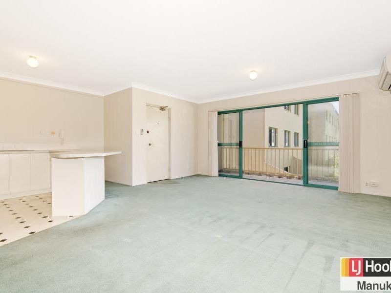 52/53 McMillan Crescent, Griffith ACT 2603