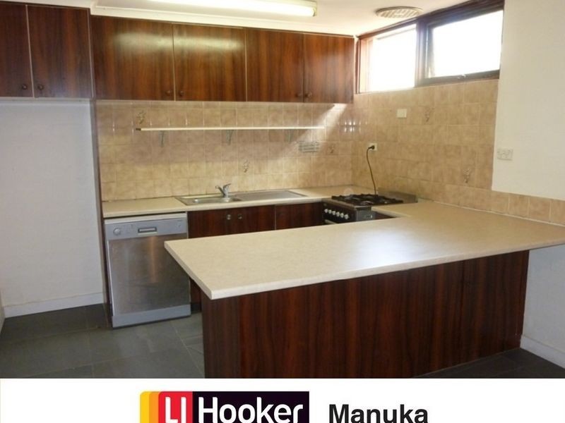 6 Anembo Street, Narrabundah ACT 2604