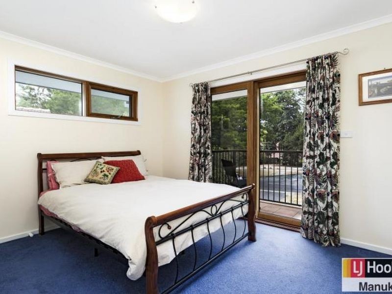 9 Schlich Street, Yarralumla ACT 2600