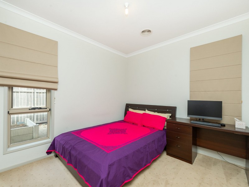 125 Christina Stead Street, Franklin ACT 2913