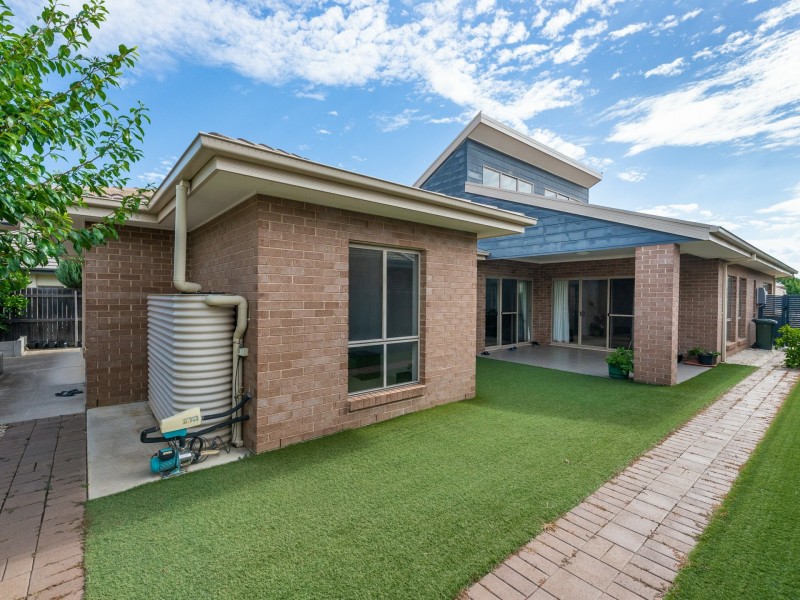 125 Christina Stead Street, Franklin ACT 2913