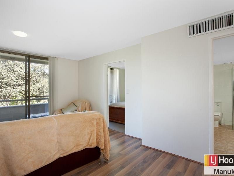 205/10 Currie Crescent, Griffith ACT 2603