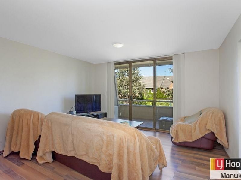 205/10 Currie Crescent, Griffith ACT 2603