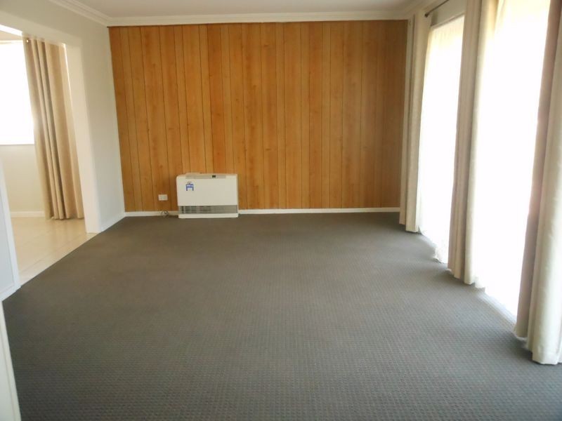 27 Batchelor Street, Torrens ACT 2607