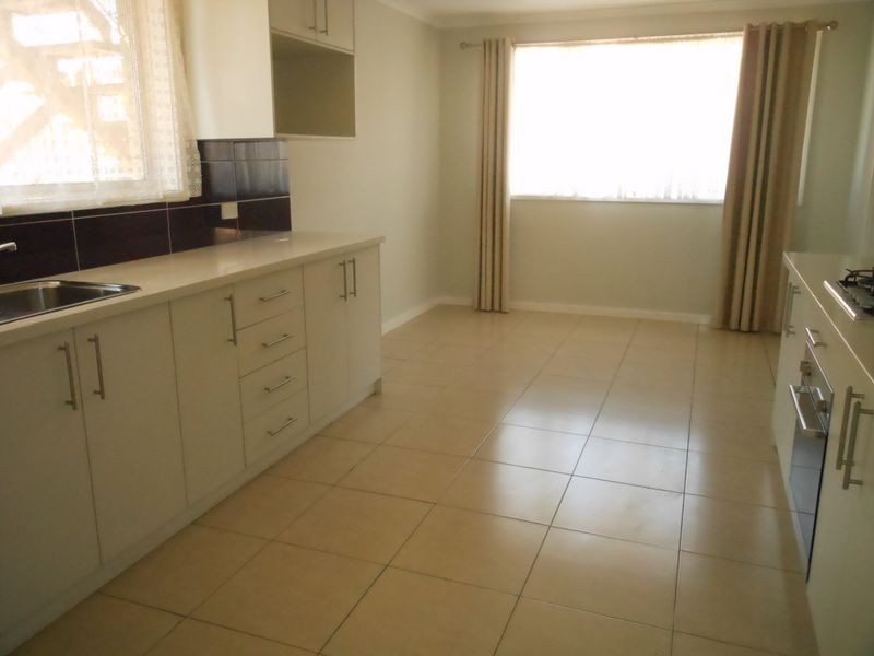 27 Batchelor Street, Torrens ACT 2607