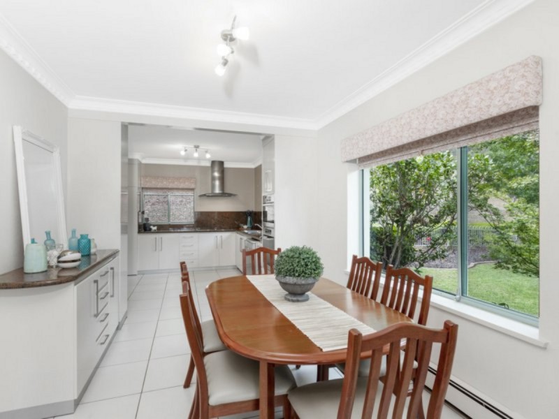 9 Bonwick Place, Garran ACT 2605