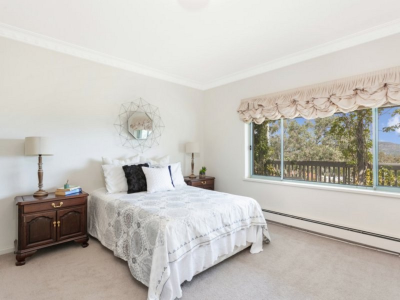 9 Bonwick Place, Garran ACT 2605