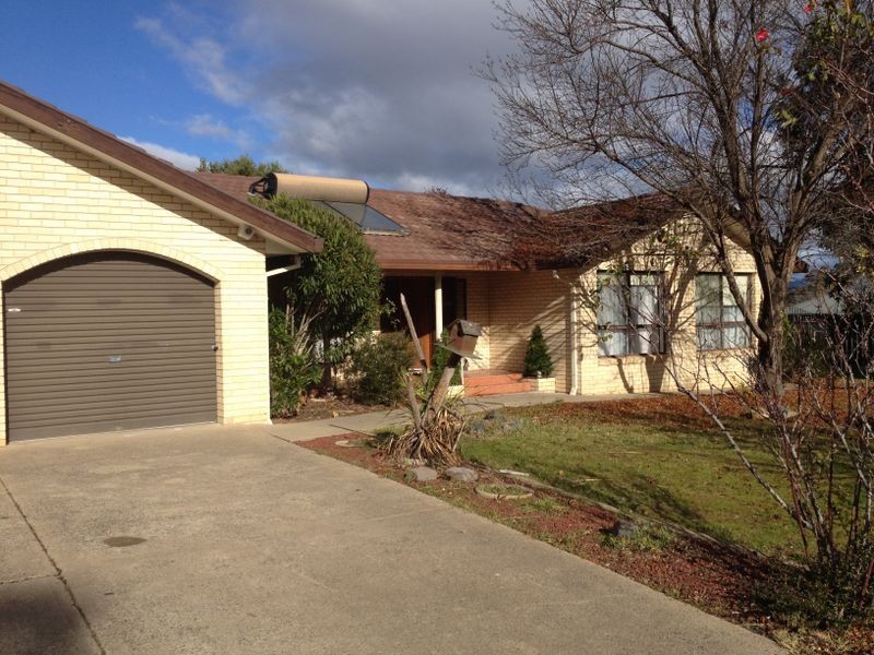 32 Colquhoun Street, Kambah ACT 2902