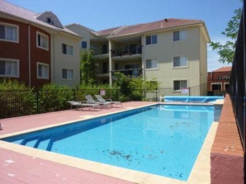 42/7 Empire Circuit, Forrest ACT 2603