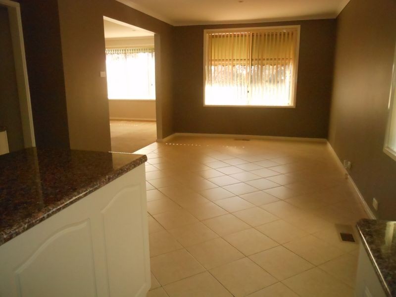 196 Tillyard Drive, Fraser ACT 2615