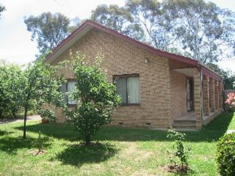 42 Nimbin Street, Narrabundah ACT 2604