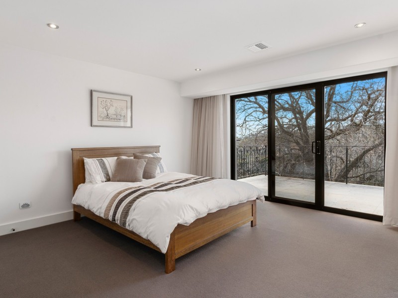 21 Scarborough Street, Red Hill ACT 2603
