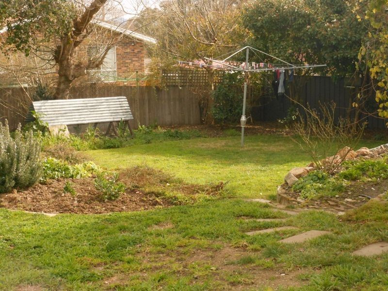 4 Strachan Place, Wanniassa ACT 2903