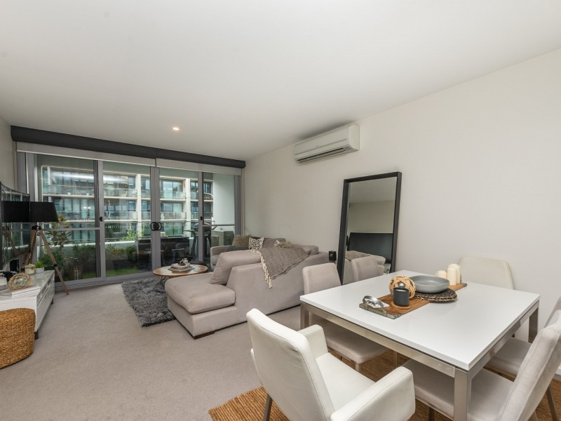 204/50 Eastlake Parade, Kingston ACT 2604
