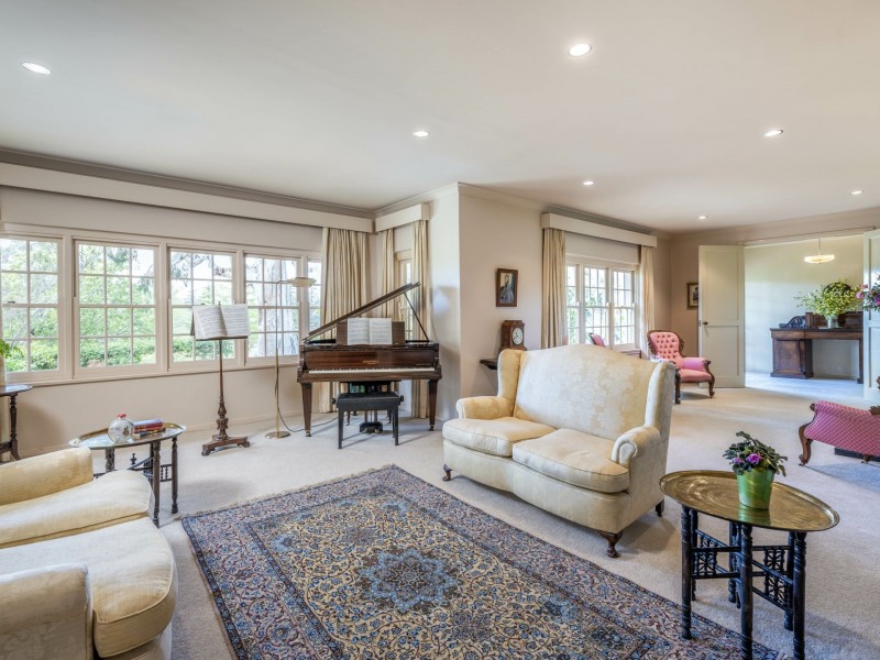 45 Tasmania Circle, Forrest ACT 2603