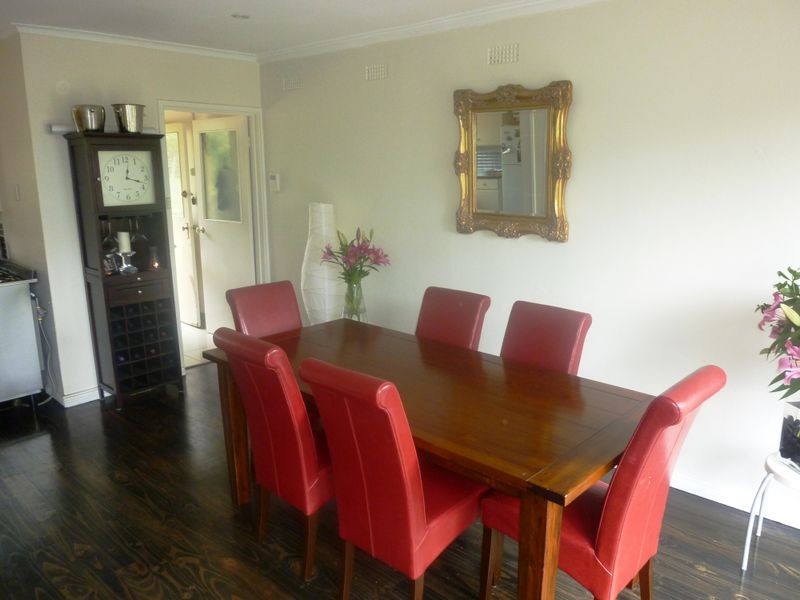 84 Caley Crescent, Narrabundah ACT 2604