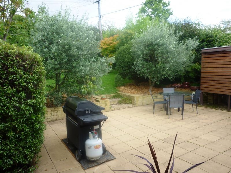 84 Caley Crescent, Narrabundah ACT 2604