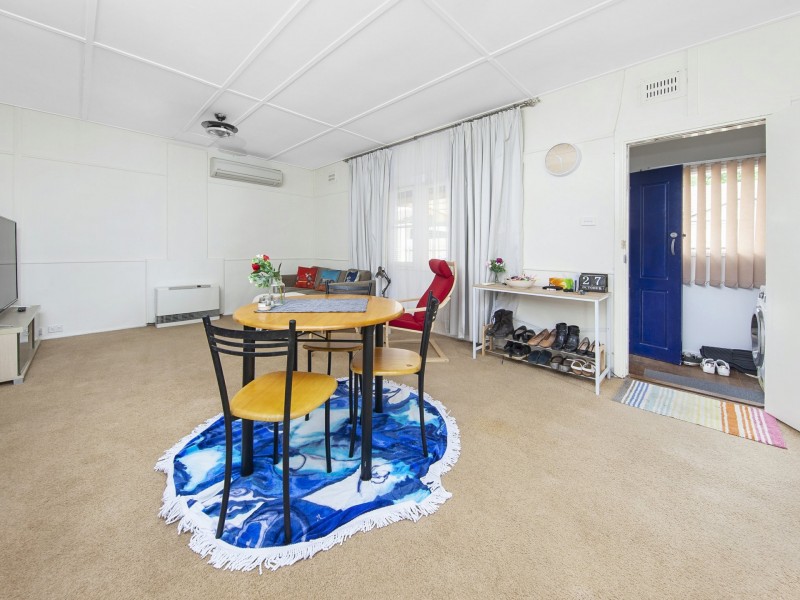 12 Marlee Place, Narrabundah ACT 2604