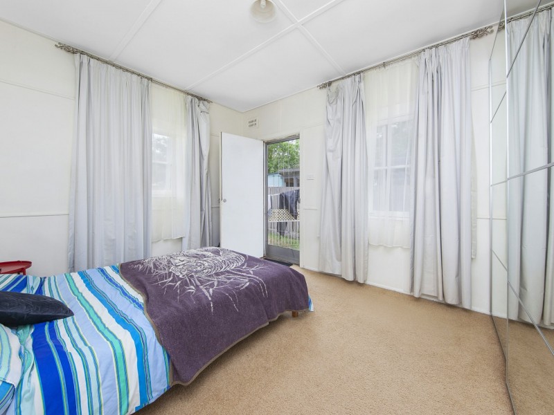 12 Marlee Place, Narrabundah ACT 2604