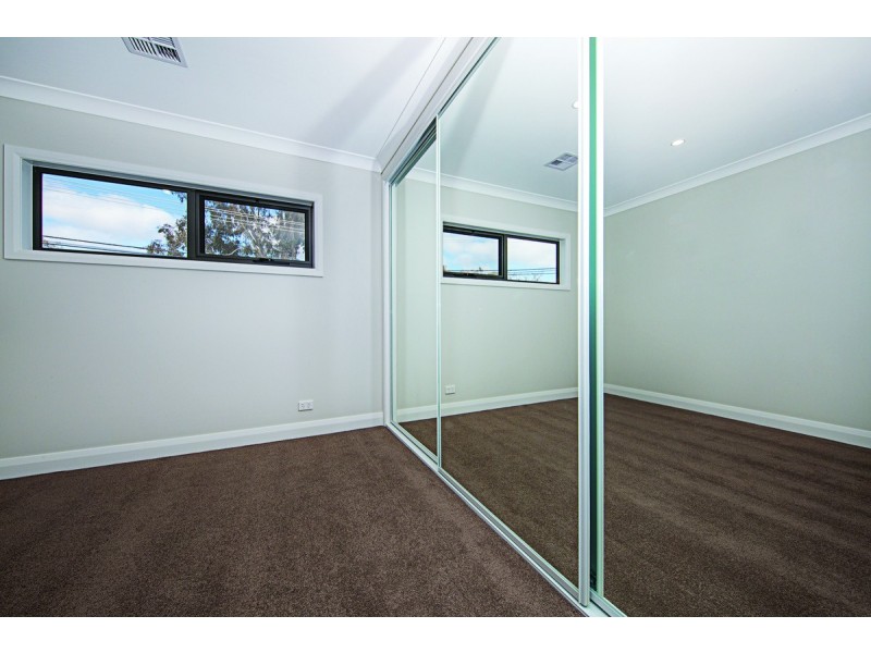 4/2 Bindel Street, Aranda ACT 2614