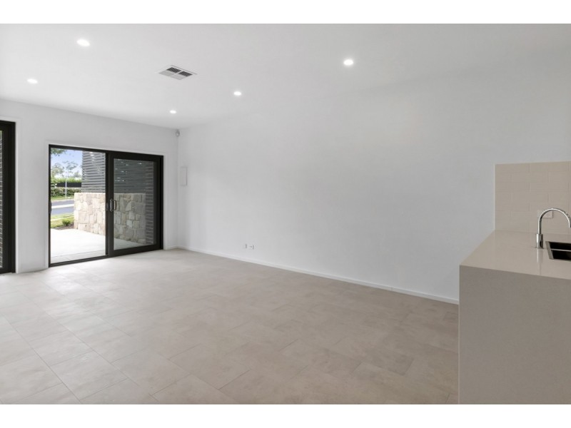 1/18 Thring Street, Chapman ACT 2611