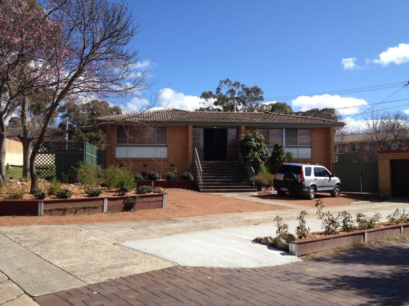 12 Nannine Place, Fisher ACT 2611