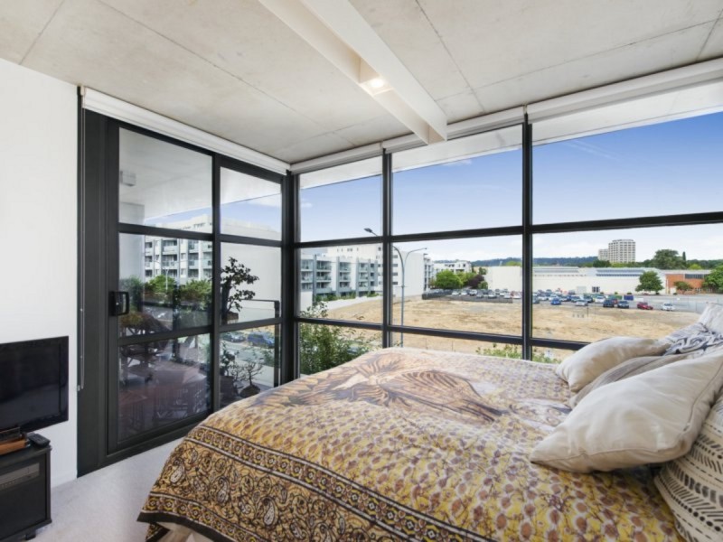 10/29 Eastlake Parade, Kingston ACT 2604