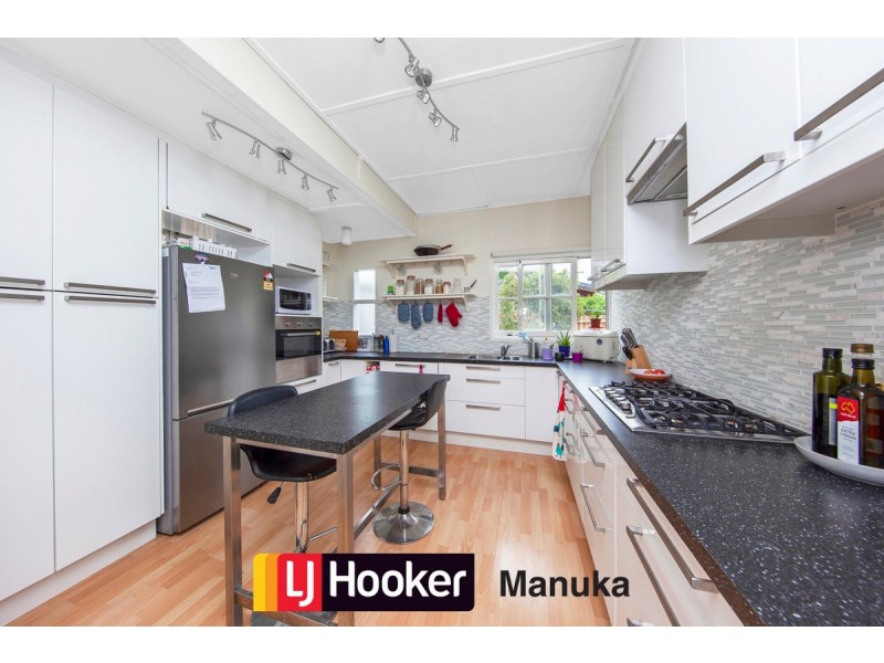 12 Marlee Place, Narrabundah ACT 2604