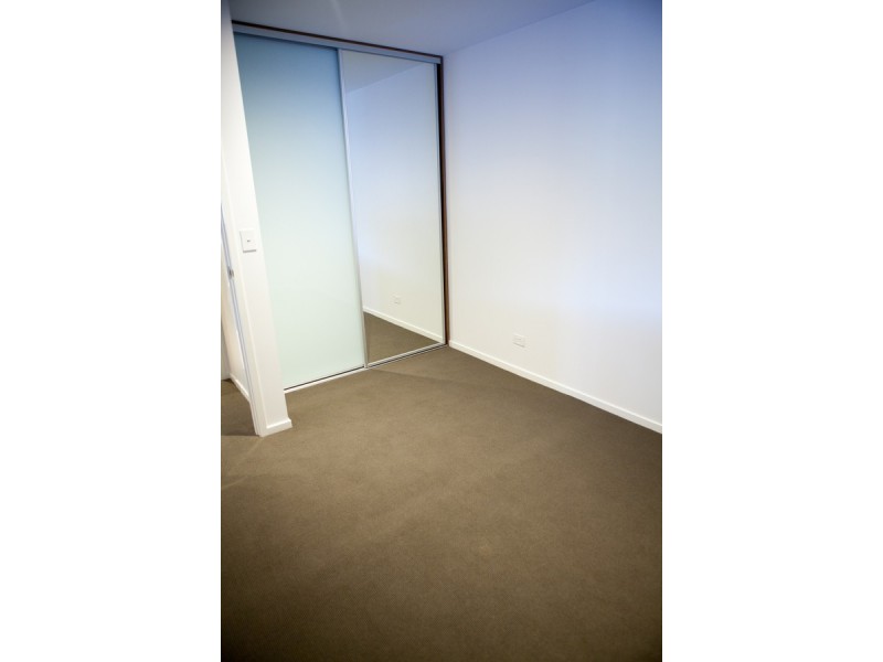 8/240 Bunda Street, City ACT 2601