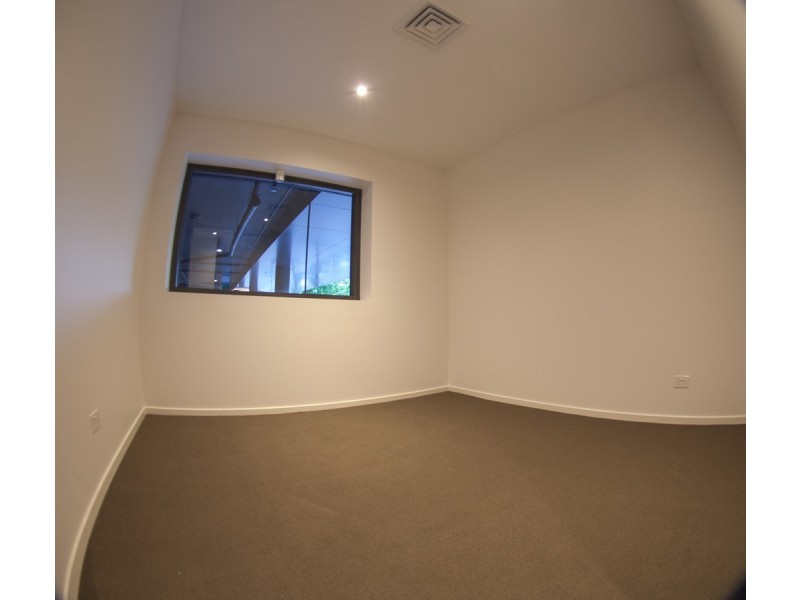 8/240 Bunda Street, City ACT 2601