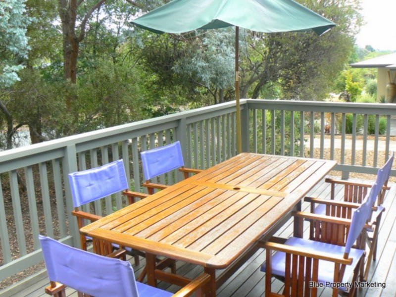 10 Du Faur Street, Mawson ACT 2607