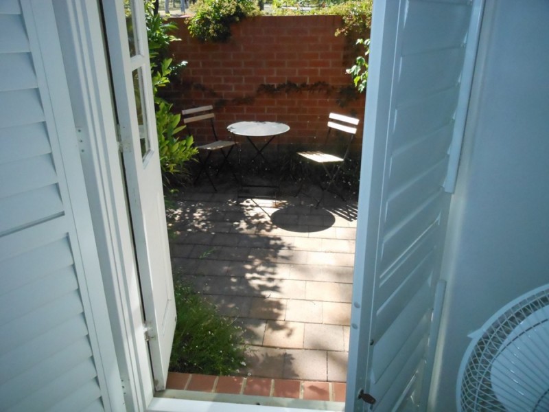 21 Throsby Street, Narrabundah ACT 2604