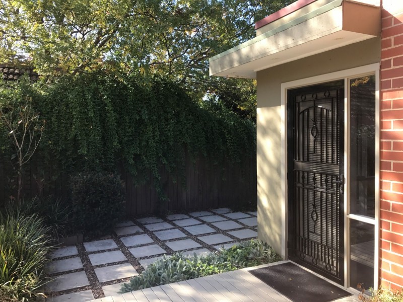21 Throsby Street, Narrabundah ACT 2604