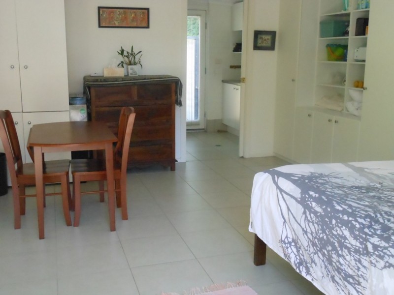 21 Throsby Street, Narrabundah ACT 2604