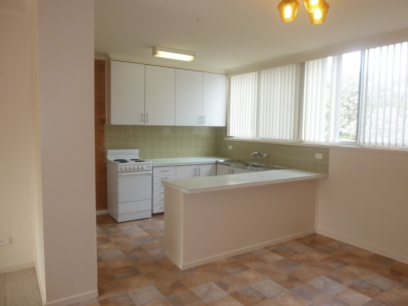 4/10 Longerenong Street, Farrer ACT 2607
