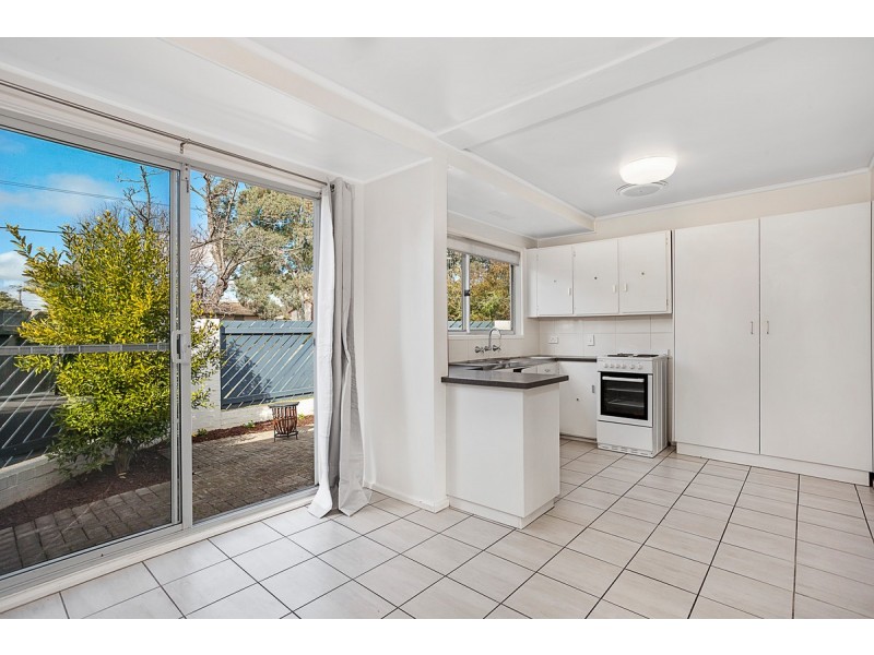 12 Eggleston Crescent, Chifley ACT 2606