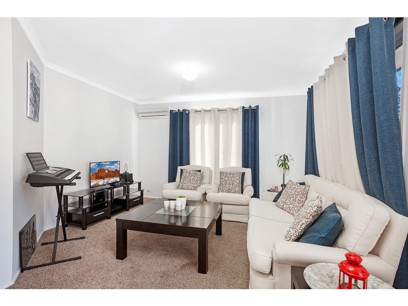12 Eggleston Crescent, Chifley ACT 2606