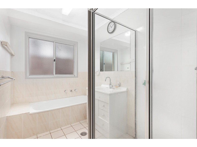 12 Eggleston Crescent, Chifley ACT 2606