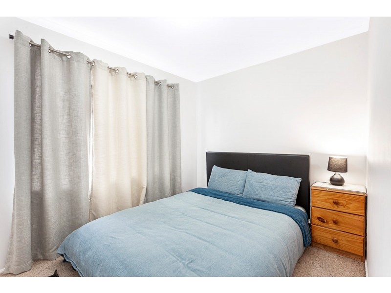 12 Eggleston Crescent, Chifley ACT 2606