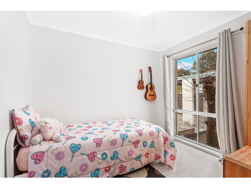 12 Eggleston Crescent, Chifley ACT 2606