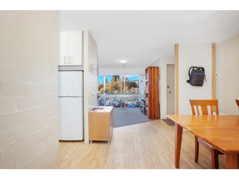 4/47 Eyre Street, Kingston ACT 2604