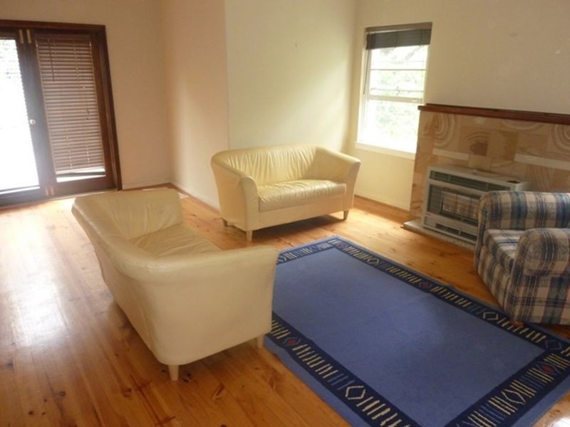 23 Hacking Crescent, Narrabundah ACT 2604