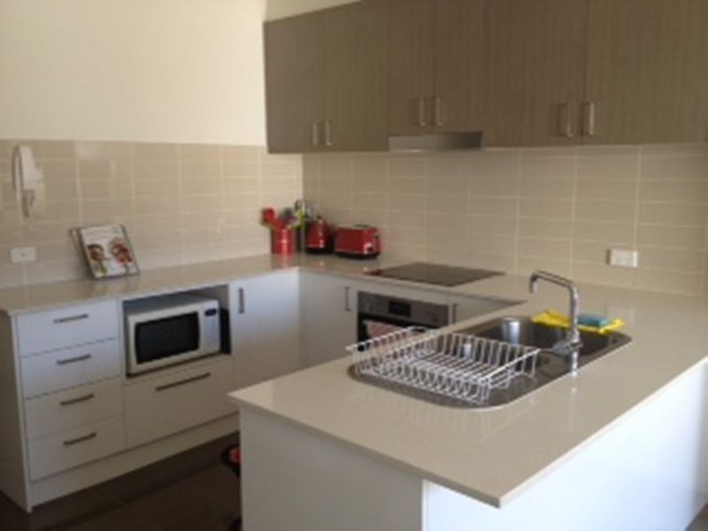 49/39 Jerrabomberra Avenue, Narrabundah ACT 2604