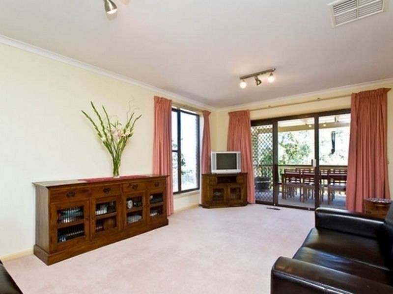 14 Bunny Street, Weston ACT 2611