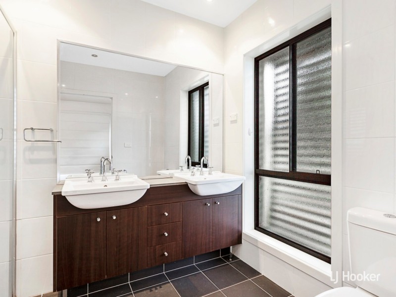 223 Aspinall Street, Watson ACT 2602